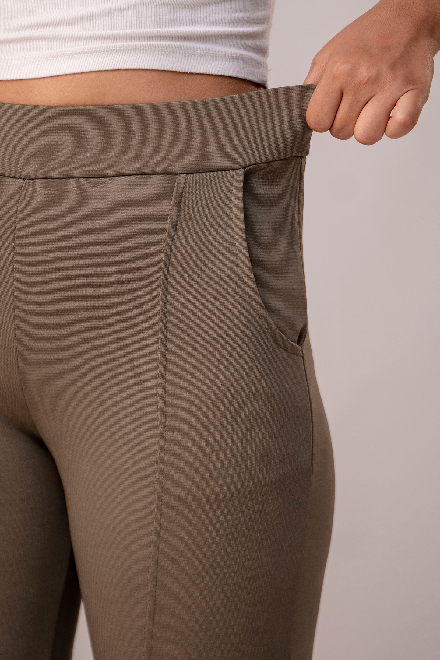 Brown Super Stretchable Jeggings