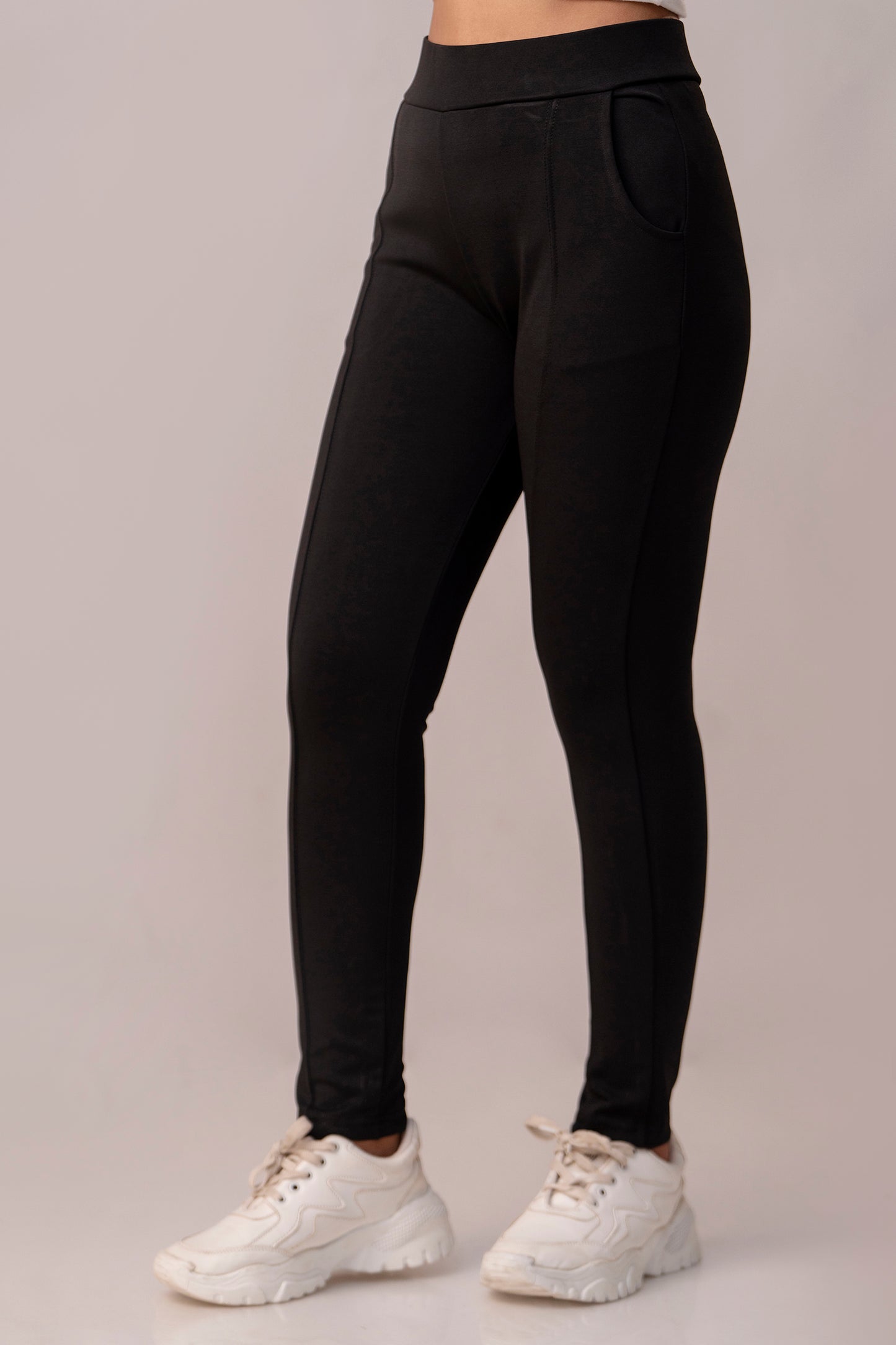 Black Super Stretchable Jeggings